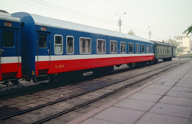 Hanoi -Voiture lit pour ligne Yu-Nan
