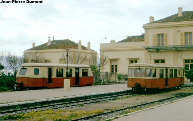 1971 - remorques Billard XR7 ou 211 (recarrossÃ©e Carde) et XR212 
