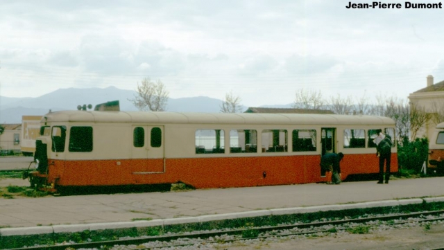 1973 - Autorail Billard A150D X113 recarrossé Carde 
