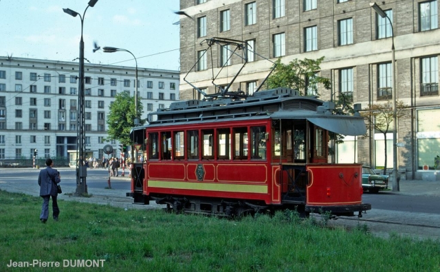 1977-08-1331-varsovie-tram_1.jpg