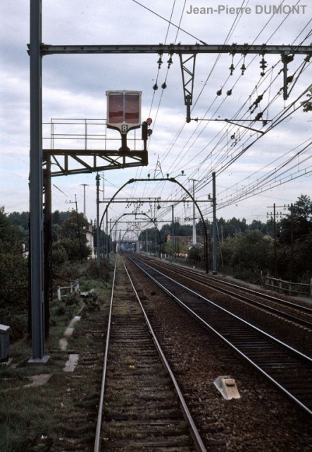 Labouheyre
ArrivÃ©e au faisceau d'Ã©changes VFL - SNCF.
